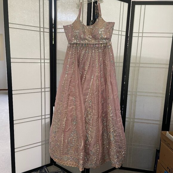 Dusty Purple Embroidered Organza Lehenga - Picture 5 of 16